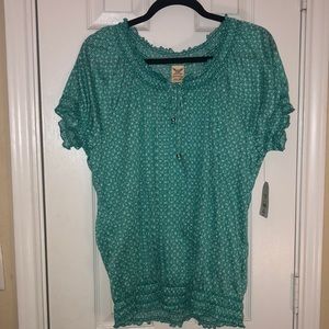 BOGO! | Shirt Bundle: Printed Teal & White blouse